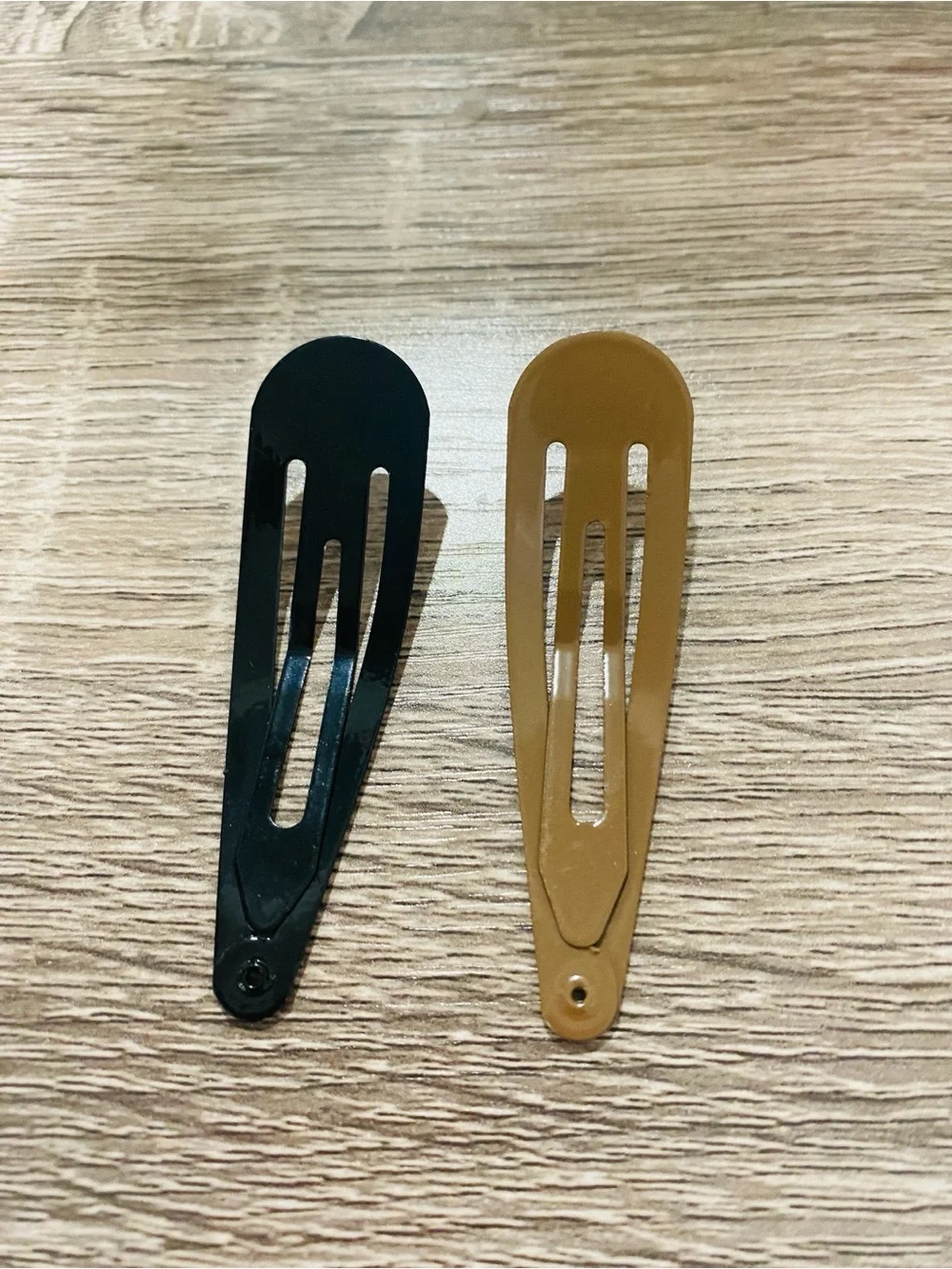 Set of Big Black and Tan Metal Snap Hair Clips - 16 Pack size 2.7”